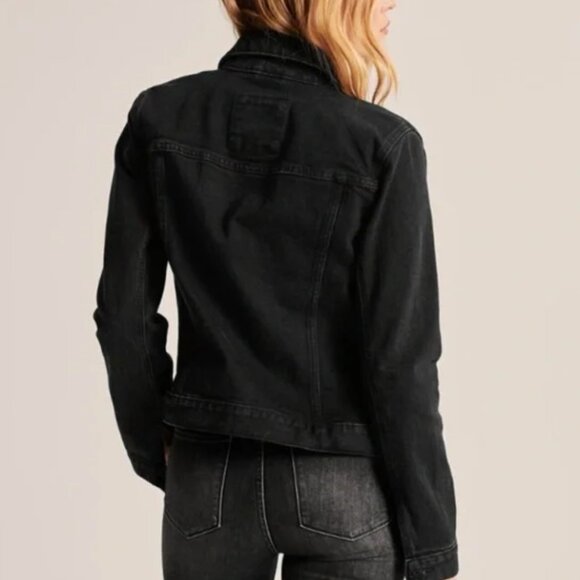 Abercrombie & Fitch Denim Trucker Jacket - EUC - Picture 3 of 8